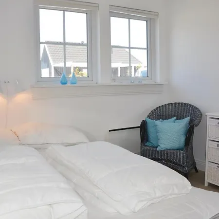 펜션 3 Bedroom Cozy In