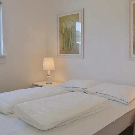 3 Bedroom Cozy In