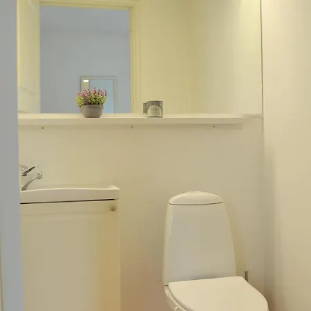 3 Bedroom Cozy In * Vejby